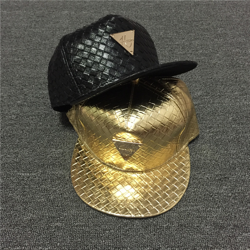?м     ݼ ΰ  PU     ߱  / Fashion Men Warp Knitting Design Metal Logo Pattern PU Leather Snapback Hip Hop Baseball Cap Hat
